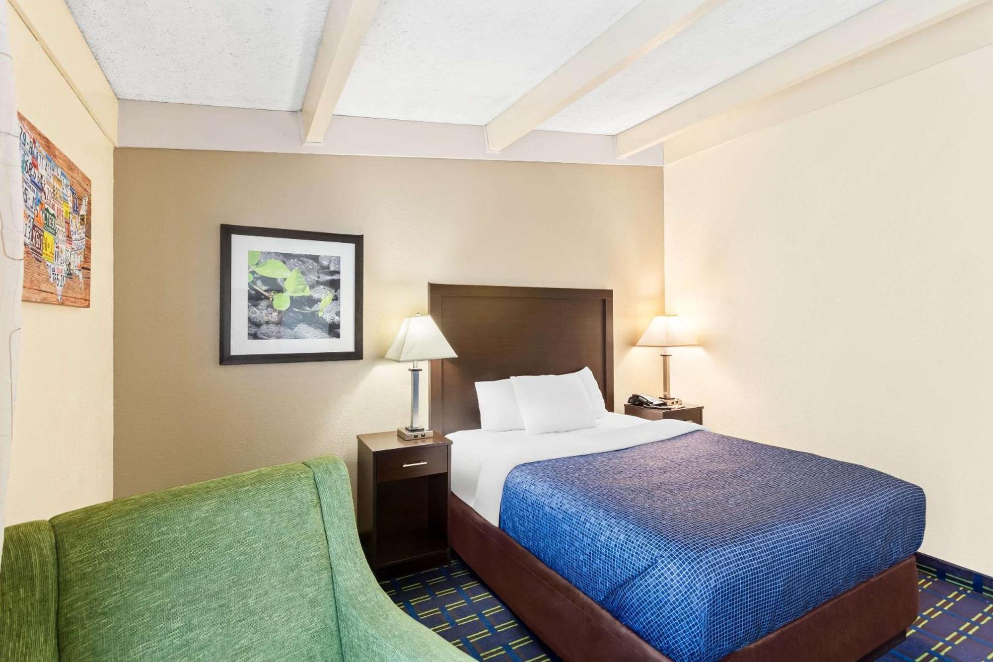Econo Lodge Waynesboro - Skyline Drive Dış mekan fotoğraf