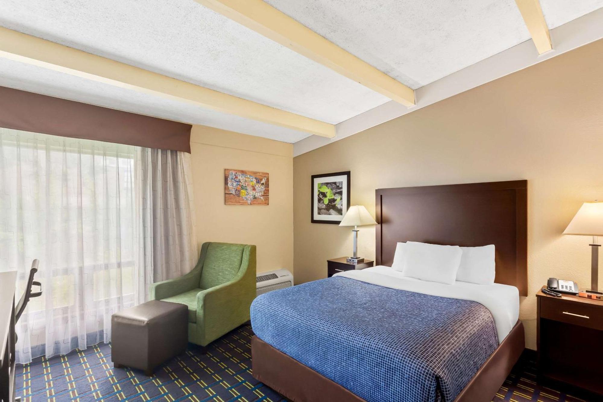 Econo Lodge Waynesboro - Skyline Drive Dış mekan fotoğraf