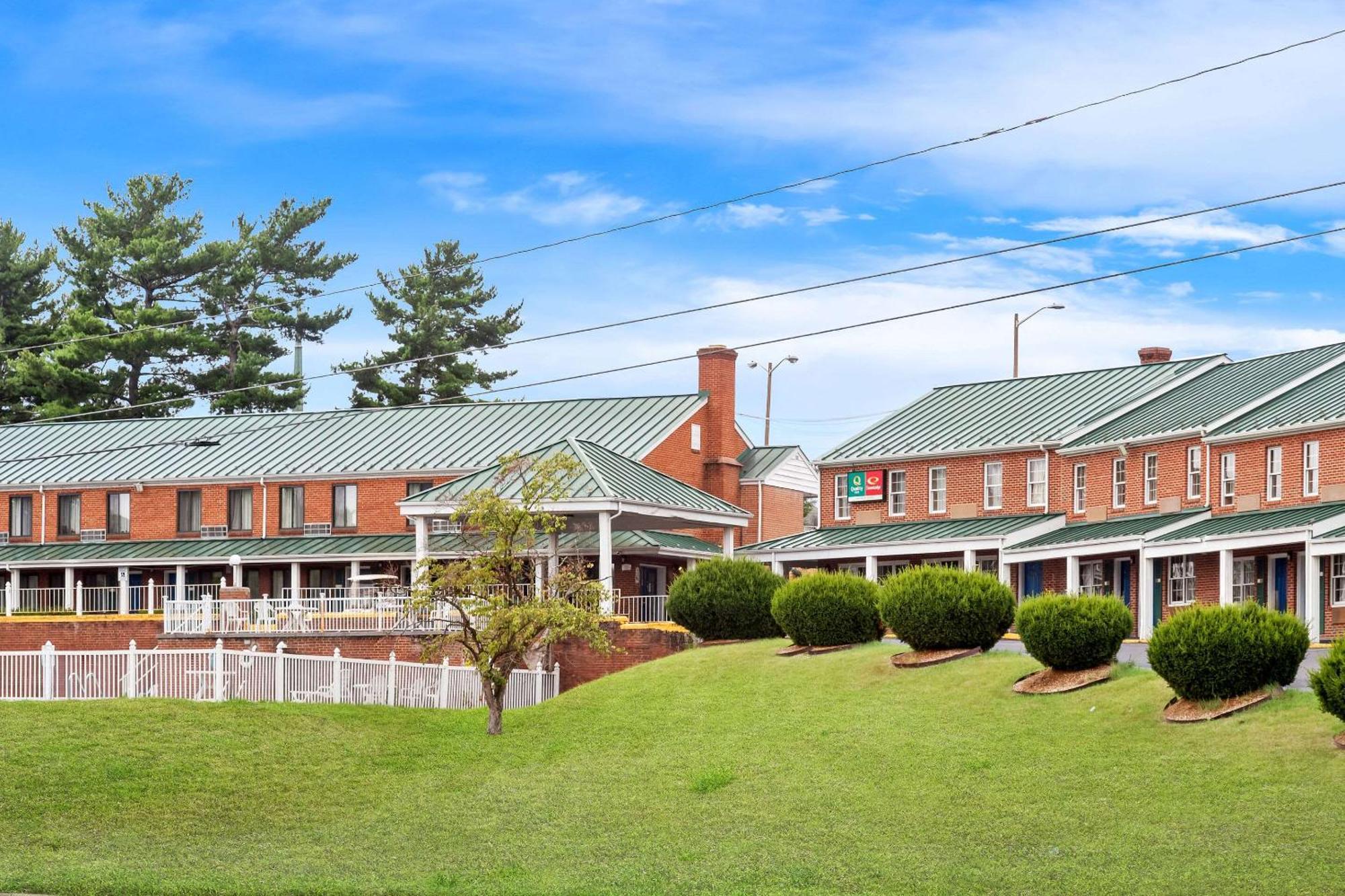 Econo Lodge Waynesboro - Skyline Drive Dış mekan fotoğraf